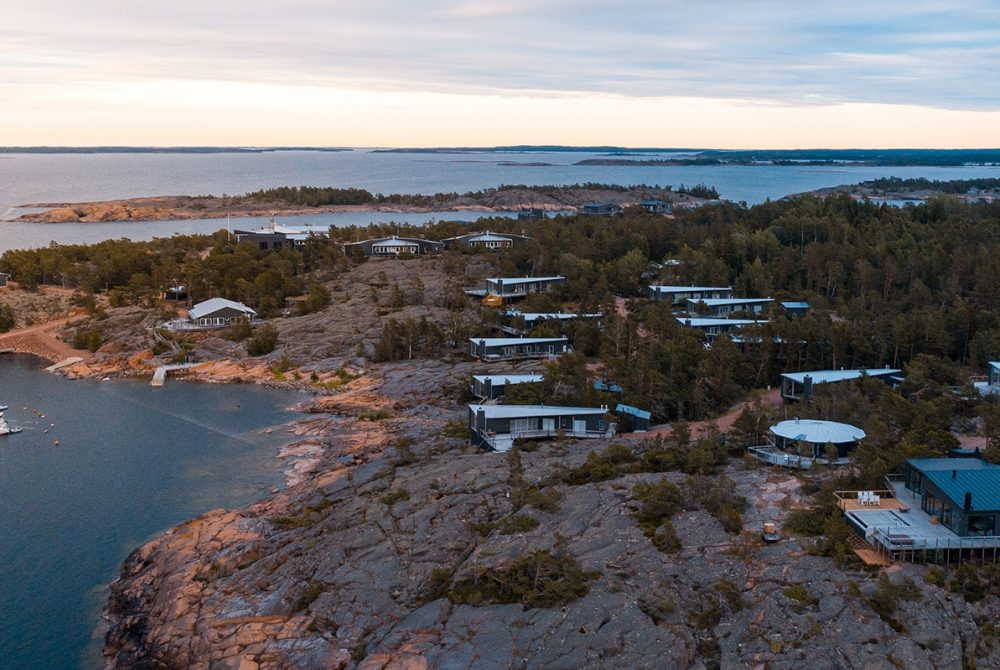 Ålandsbanken - Havsvidden – helmi meren äärellä